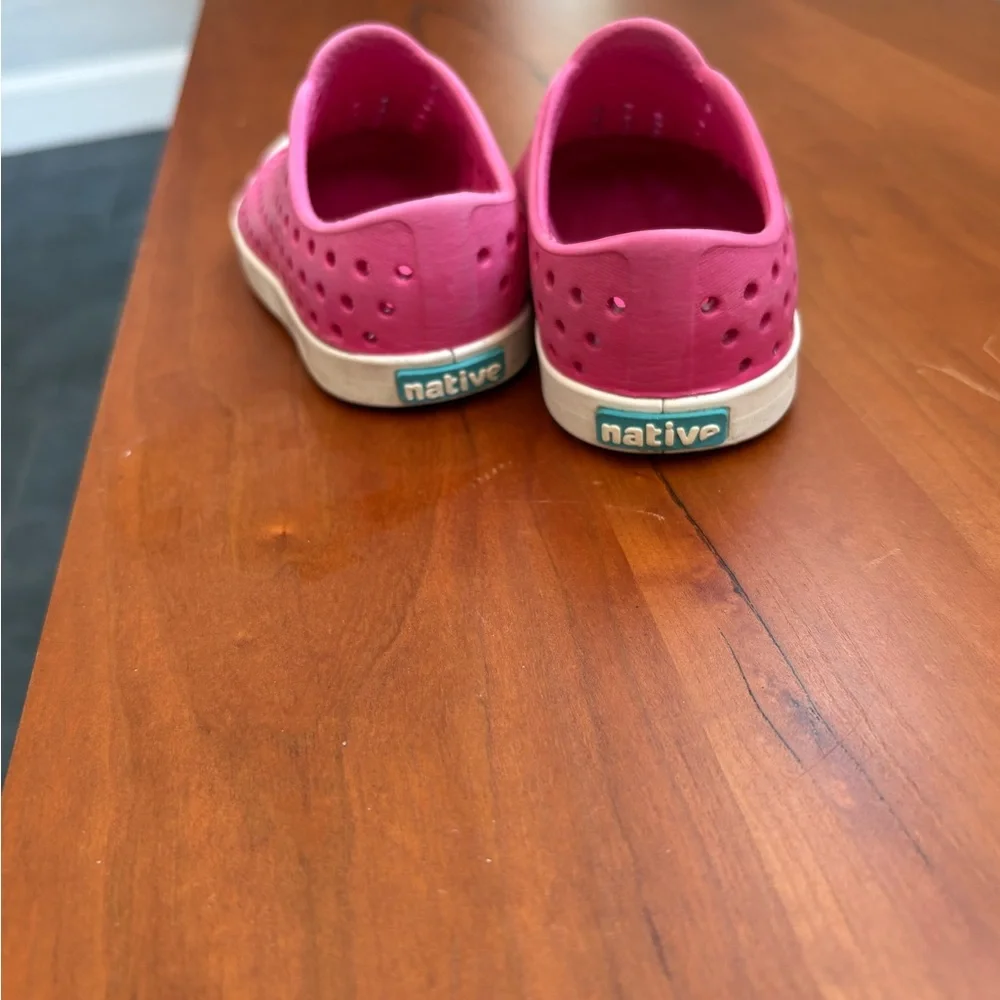 Native Kids Pink Slip-On - C7